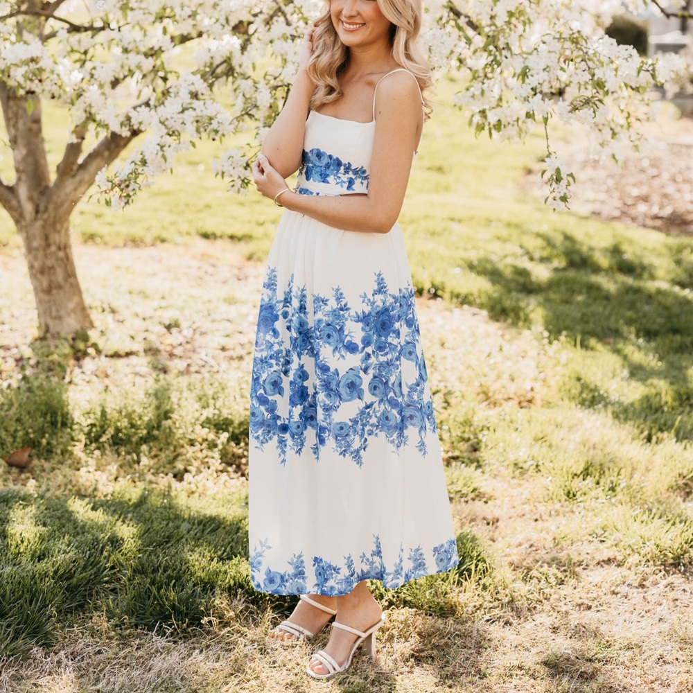 Hello Molly Blue floral maxi dress